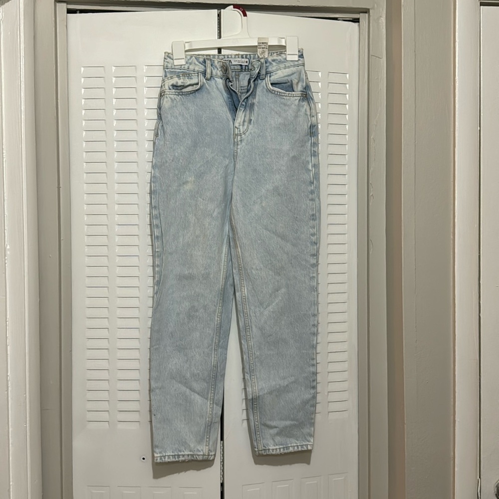 Zara Mom Fit Jeans